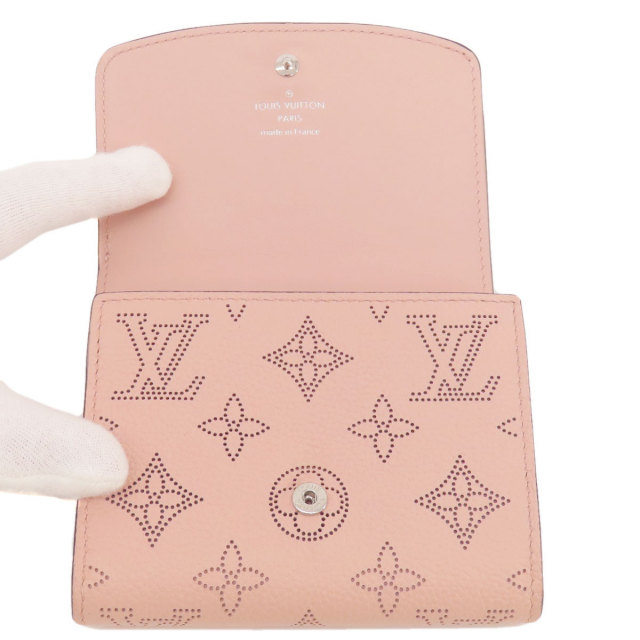 LOUIS VUITTON ルイヴィトン M82757 ポルトフォイユ・イリス  