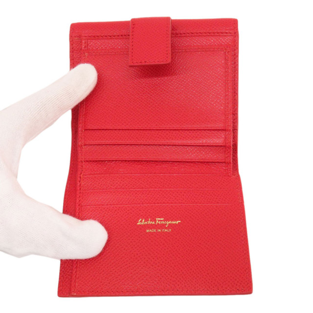 Salvatore Ferragamo サルヴァトーレフェラガモ ヴァラリボン 二つ折り  