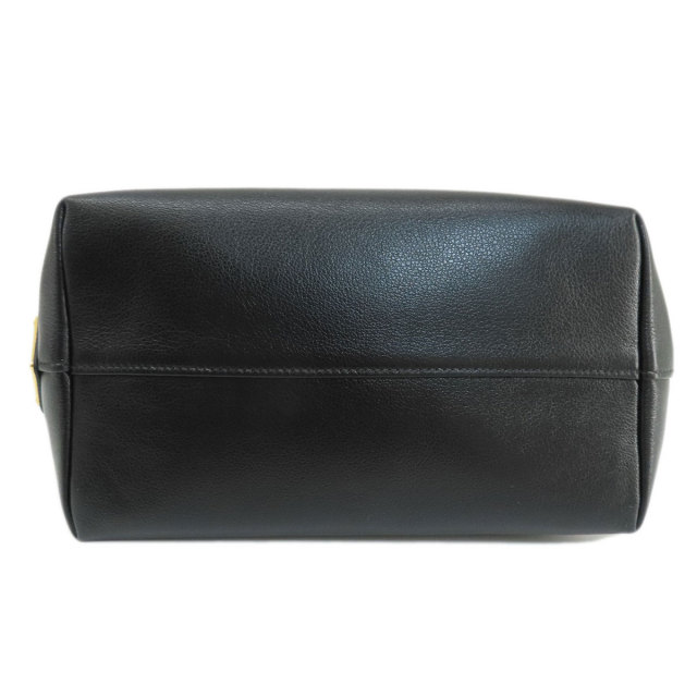 【PRADA】レザートリムのロゴバッジ 関税込 国内発 PRADA スモール サフィアーノレザー ハンドバッグ
