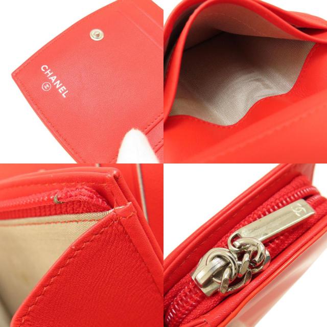 CHANEL シャネル ココマーク シルバー金具 二つ折り財布（小銭入れあり  