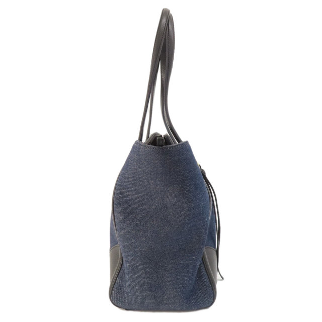 Salvatore Ferragamo サルヴァトーレフェラガモ エイミー ガンチーニ  