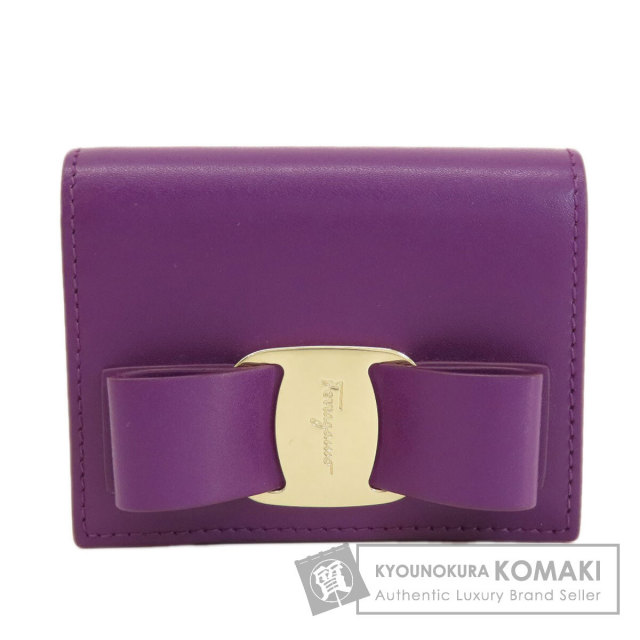 サルヴァトーレフェラガモ ヴァラリボン二つ折り財布