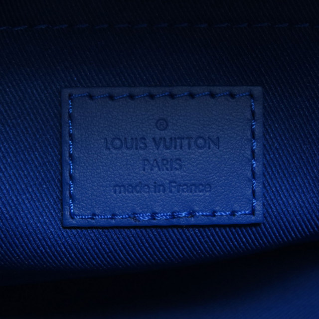 Louis Vuitton ブルー メッセンジャーバッグ LOUIS VUITTON（ルイ・ヴィトン） ルイ ヴィトン 斜め掛けショルダー