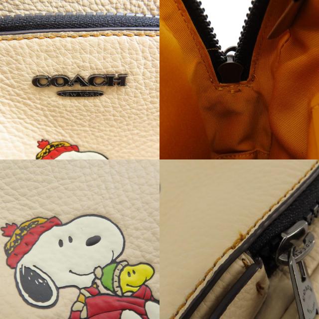 極美品✨限定品✨コーチ　ボディバッグ　スヌーピー　コラボ　レザー　ホワイト COACH コーチ CE602 スヌーピーコラボ ボディバッグ レザー
