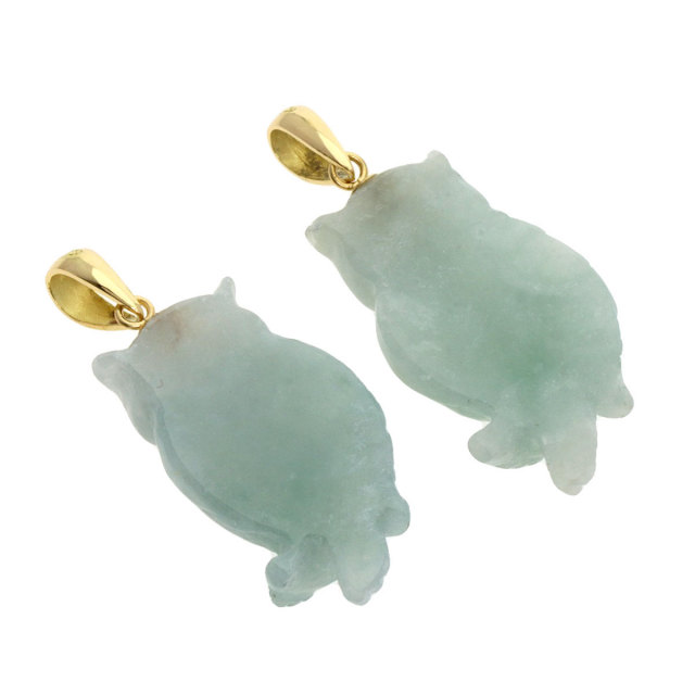 翡翠 ヒスイ ペンダントトップ K18イエローゴールド 10.4g レディース 