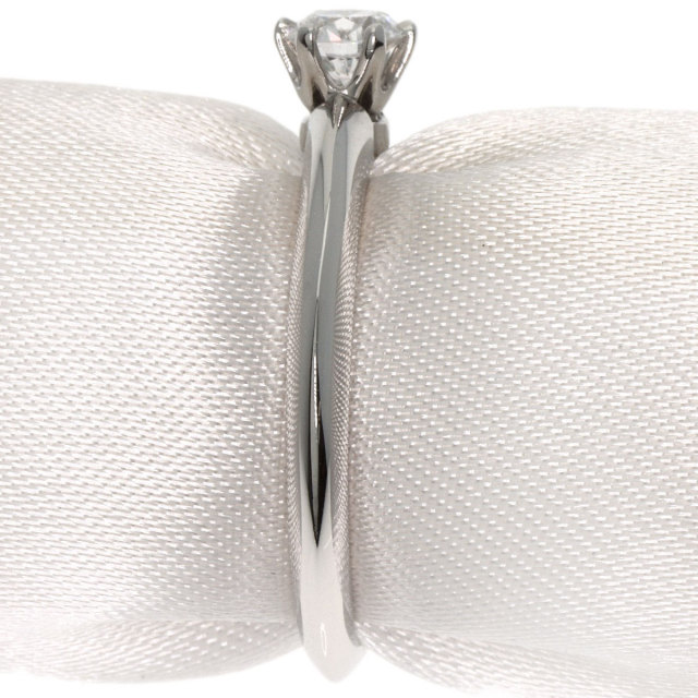 ティファニー リング・指輪 ソリティア ダイヤモンド ナイフエッジ