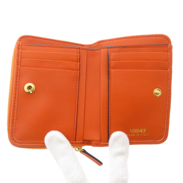 ヴェルサーチ 二つ折り財布（小銭入れあり） ロゴ金具