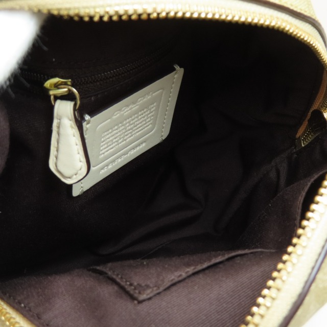 COACH コーチ F20909 シグネチャー ワッペン ウサギ リュック