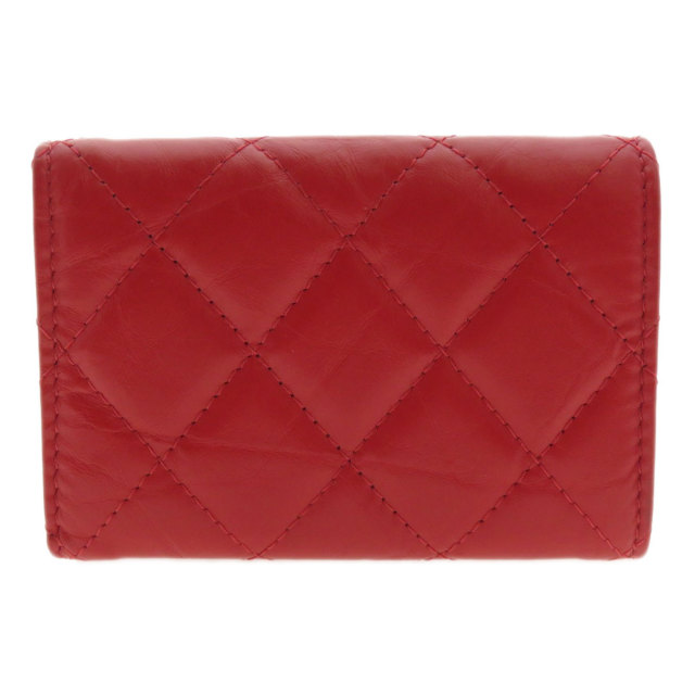CHANEL シャネル 三つ折り コンパクトウォレット マトラッセ 二つ折り 