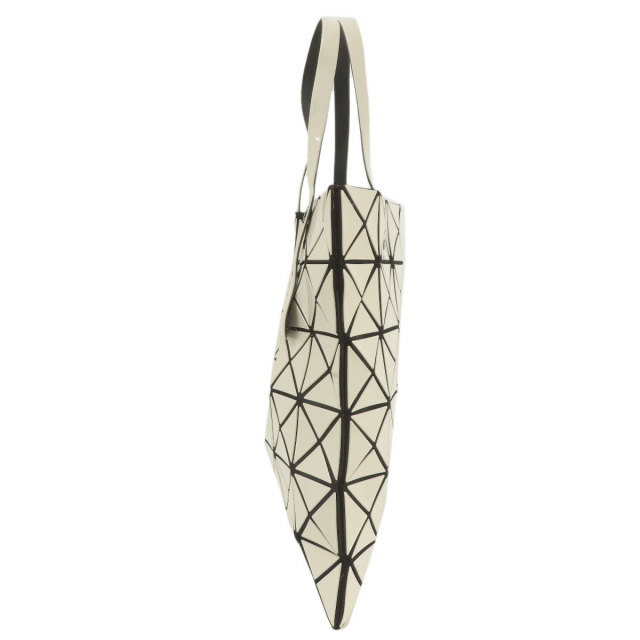 ISSEY MIYAKE BAOBAOルーセント PVCトートバッグ（BAO BAO ISSEY