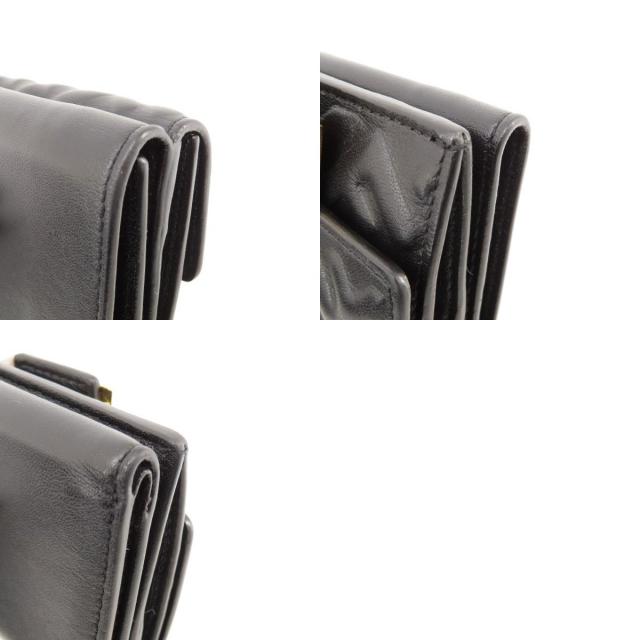 FENDI フェンディ エンボスロゴ 二つ折り財布（小銭入れあり） レザー  