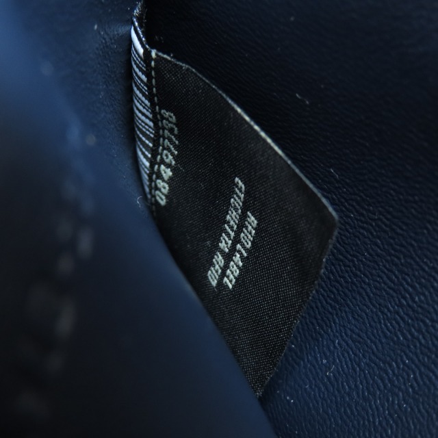 フェンディ カードケース ロゴ