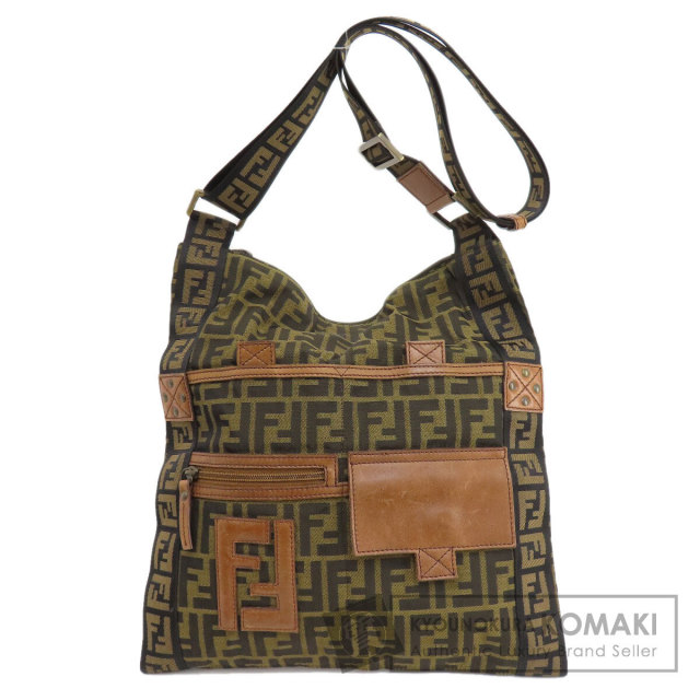 FENDI フェンディ ズッカ柄 ショルダーバッグ キャンバス レディース  
