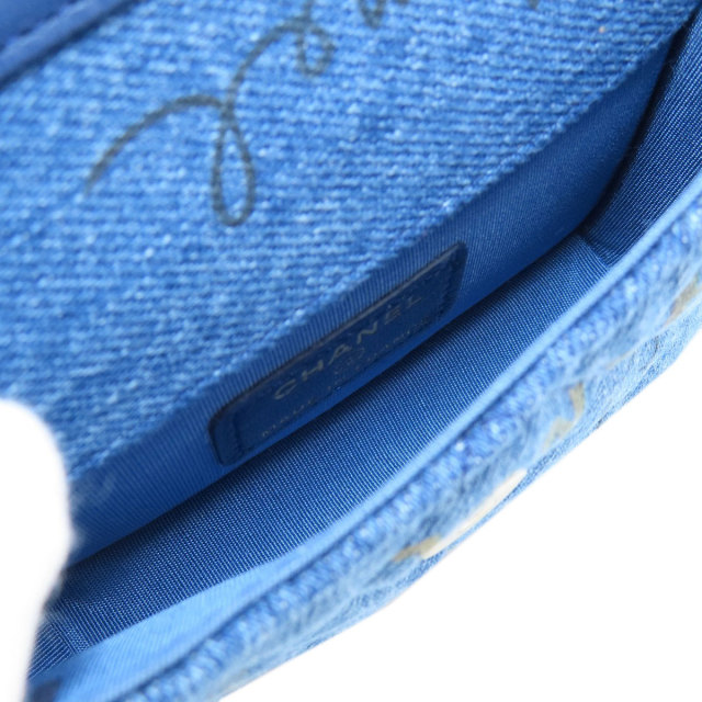 CHANEL シャネル ミニチェーンショルダー マトラッセ ゴールド金具  