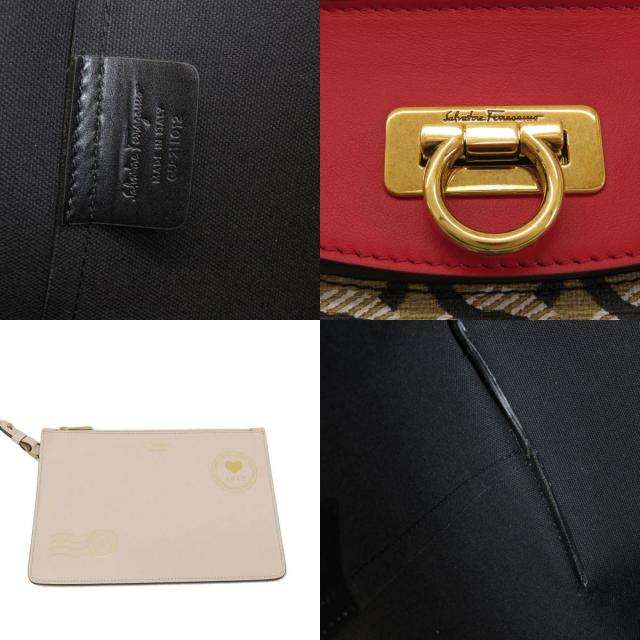 ▲未使用保管品 フェラガモ トートバッグ ガンチーニ 金具 PVC レザー Salvatore Ferragamo サルヴァトーレフェラガモ ガンチーニ金具 トート