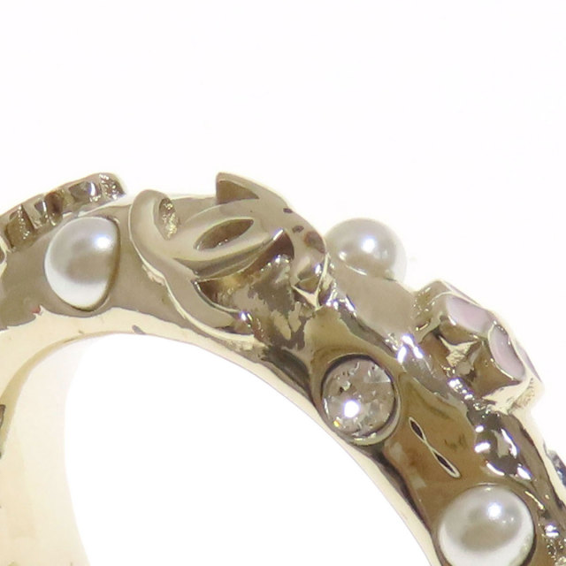 CHANEL シャネル フープピアス フラワーモチーフ ピアス 金属製 レディース