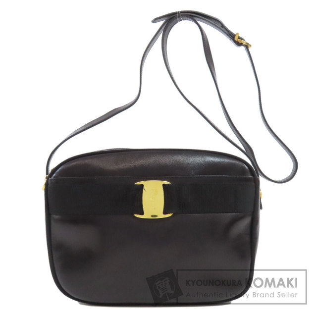 Salvatore Ferragamo サルヴァトーレフェラガモ ヴァラ ショルダー 