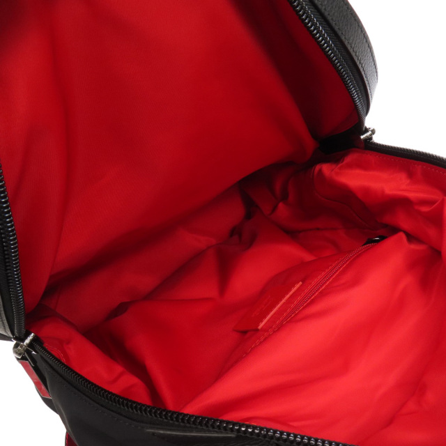 Christian Louboutin クリスチャンルブタン スタッズ リュック