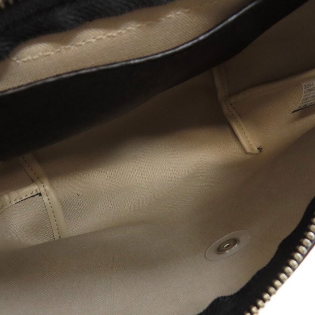 極美品✨ロンシャン　ショルダーバッグ　レザー　ゴールドボタン　ロゴ刻印　肩掛け可 Longchamp ロンシャン ロゴ ショルダーバッグ レザー レディース