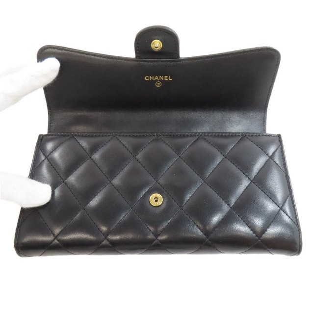 CHANEL シャネル クラシックフラップ マトラッセ ゴールド金具 長財布 