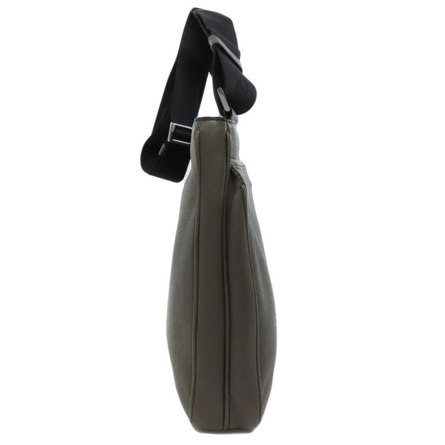 PRADA プラダ　レザーショルダーバッグ　ロゴ金具　VA1034 PRADA プラダ VA1034 ロゴ金具 ショルダーバッグ レザー