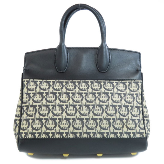 本物 サルヴァトーレ フェラガモ Salvatore Ferragamo ガンチーニ柄  