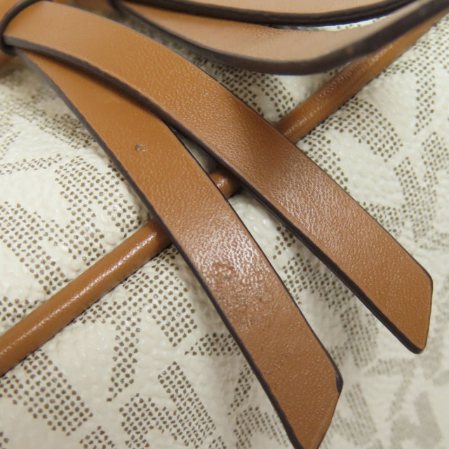 Michael Kors マイケルコース リア MKシグネチャー リュック  