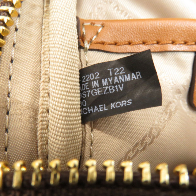 Michael Kors マイケルコース リアジップ MKシグネチャー