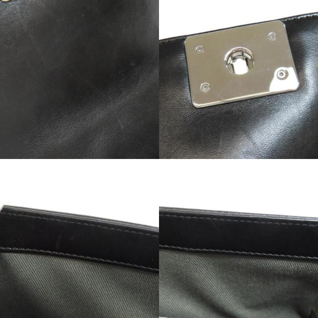 シャネル ショルダーバッグ ボーイシャネル シルバー金具
