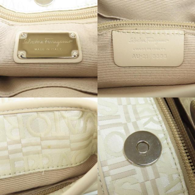 Salvatore Ferragamo サルヴァトーレフェラガモ ロゴ柄 ショルダー  
