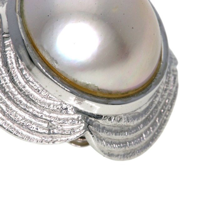 ミキモト　花モチーフ真珠イヤリング MIKIMOTO ミキモト フラワーモチーフ ベビーパール 真珠 イヤリング