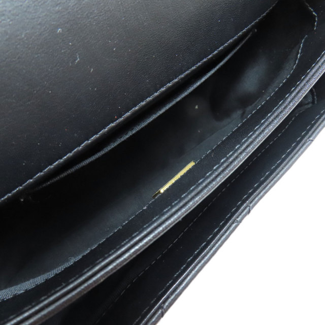 シャネル ショルダーバッグ マトラッセ チェーンショルダー ゴールド金具