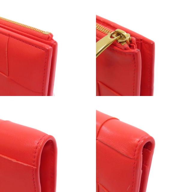 ボッテガヴェネタ 二つ折り財布（小銭入れあり） マキシイントレチャート