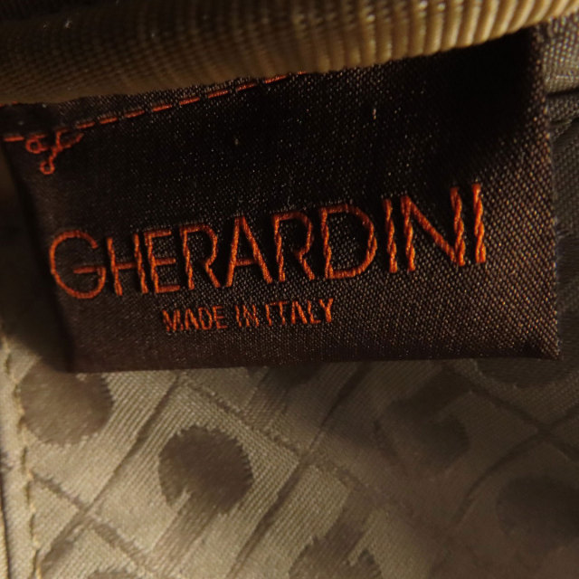 ゲラルディーニ ショルダーバッグ ロゴモチーフ