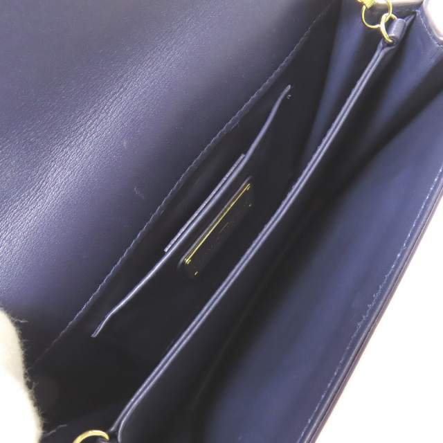 Salvatore Ferragamo サルヴァトーレフェラガモ ガンチーニ金具