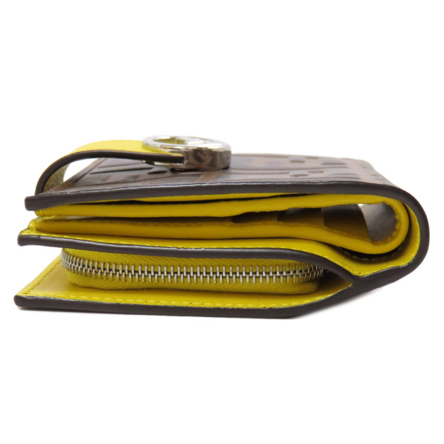 FENDI フェンディ ズッカ柄 エンボス エフイズフェンディ 二つ折り財布