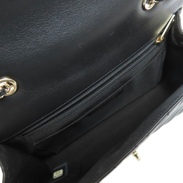 CHANEL シャネル チェーンショルダー Vステッチ ゴールド金具