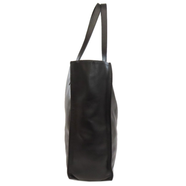 プラダ トートバッグ ロゴ