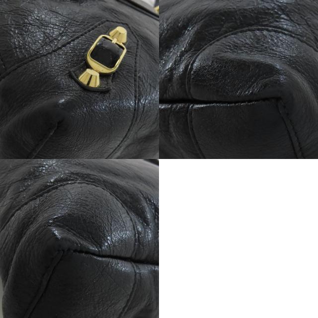 バレンシアガ ショルダーバッグ シンプルデザイン