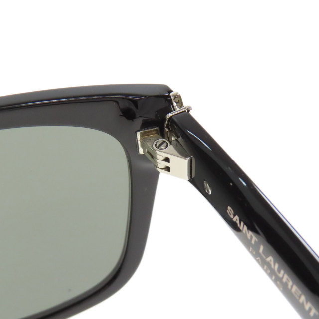 Yves Saint Laurent イヴサンローラン サングラス ブラック イヴサンローラン(サンローラン) Yves Saint Laurent サングラス
