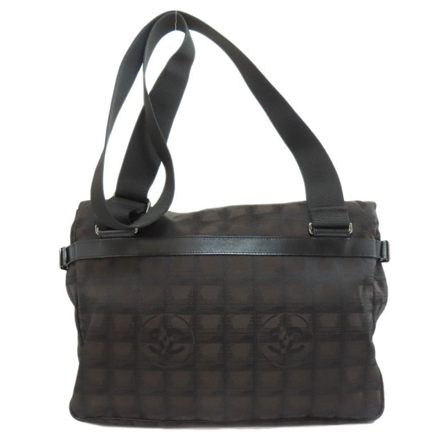 CHANEL シャネル ニュートラベルライン ショルダーバッグ