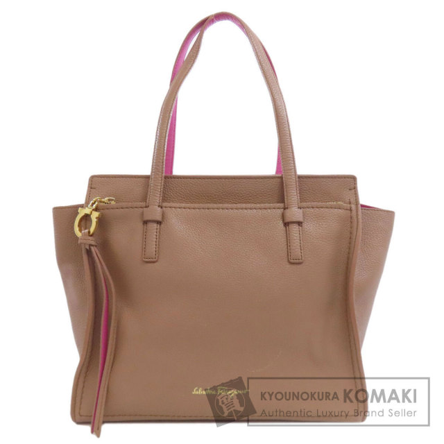 Ferragamo サルヴァトーレフェラガモ ヴァラ バッグ ハンドバッグ ロゴ FERRAGAMO （新品・未使用品）サルヴァトーレフェラガモ