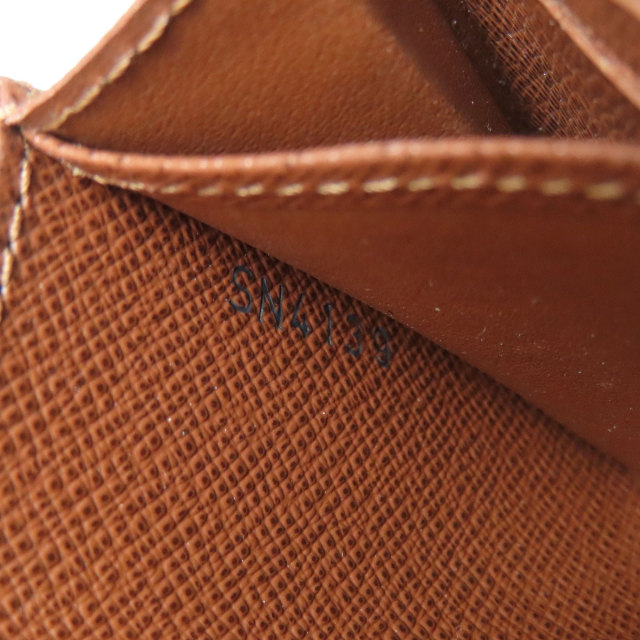 ルイヴィトン コインケース ジッピー・コインパース