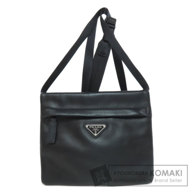 プラダ ショルダーバッグ ロゴ金具