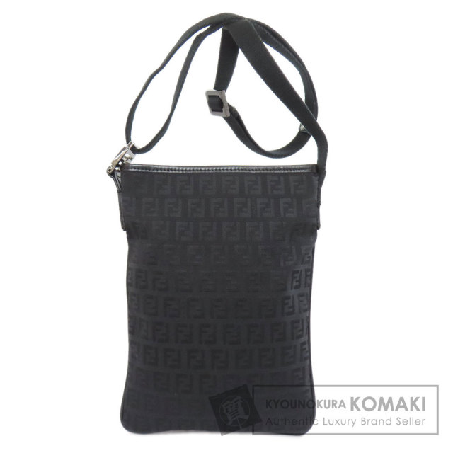 kz 【美品】TUMI ブラック ナイロン ショルダーバッグ TUMI トゥミ ロゴ ショルダーバッグ ナイロン素材 レディース