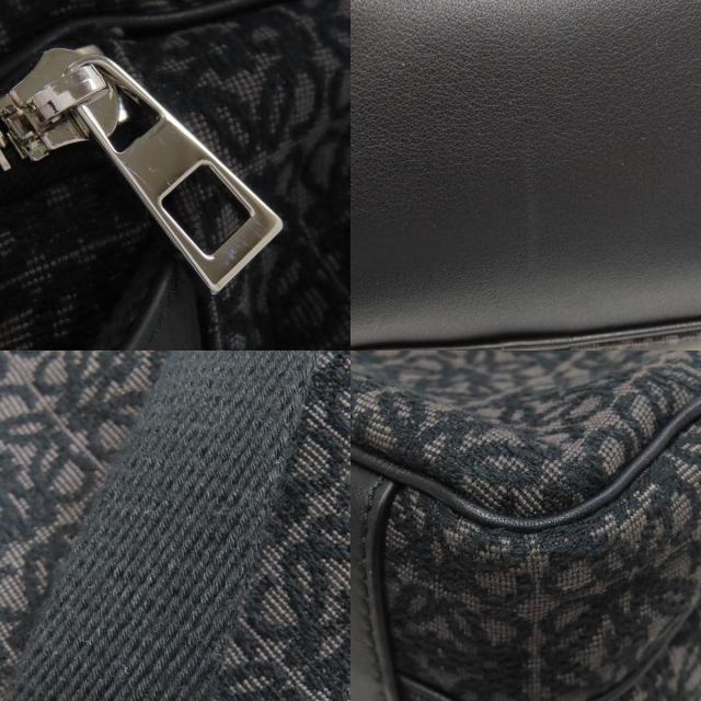LOEWE ロエベ アナグラム ショルダーバッグ キャンバス