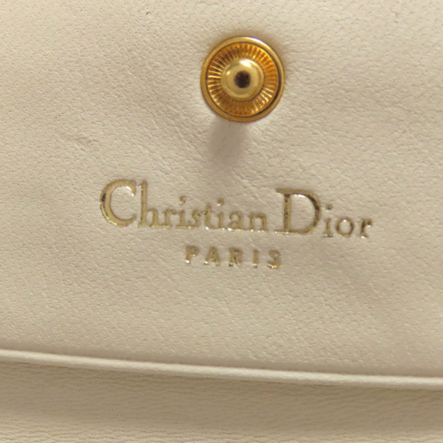お値下げ中新品未使用Christian Diorカナージュラウンドジップ ケース お値下げ中新品未使用Christian Diorカナージュラウンドジップ