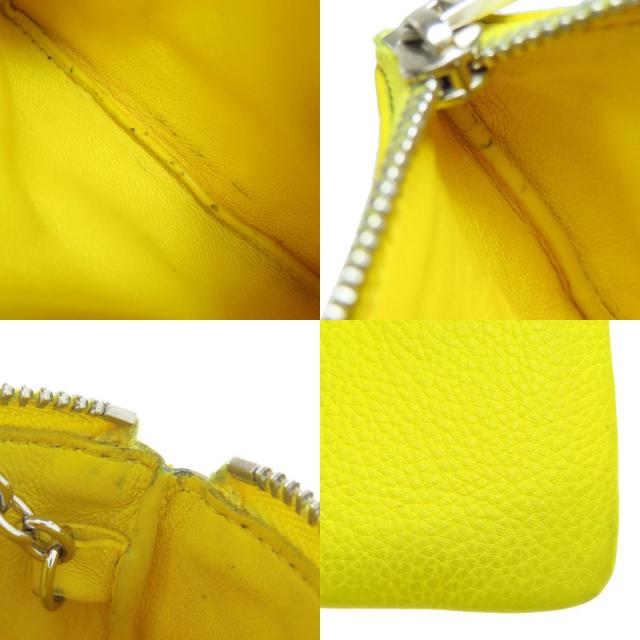 Salvatore Ferragamo サルヴァトーレフェラガモ カットアウト ポーチ