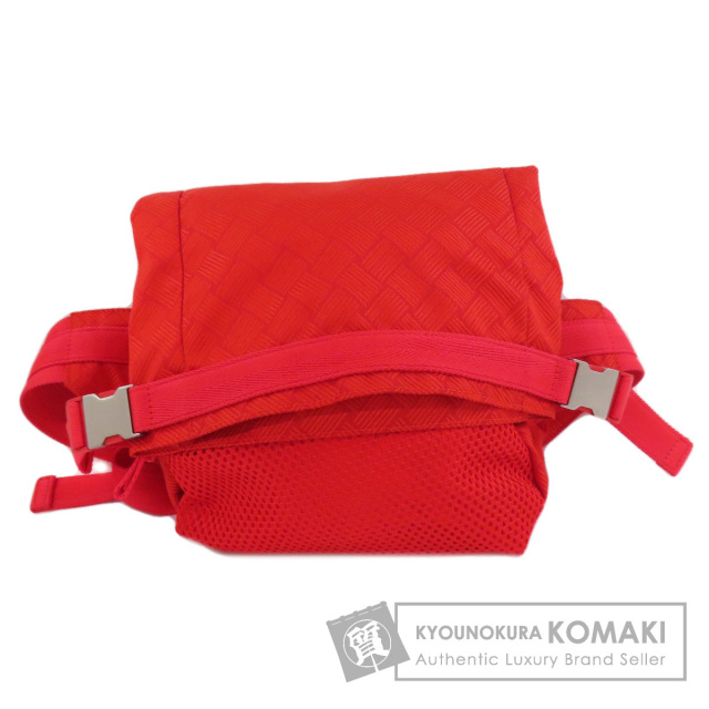 ボッテガヴェネタ ボディバッグ イントレチャート柄