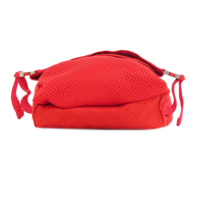 ボッテガヴェネタ ボディバッグ イントレチャート柄